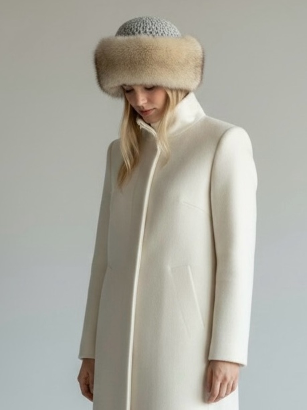 Don Anderson Fox Fur Trim Knitted Beanie Hat